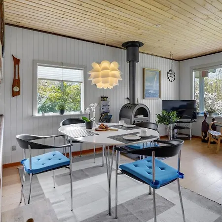 Stunning In Sydals With Wifi Holiday home Skovby (Syddanmark)